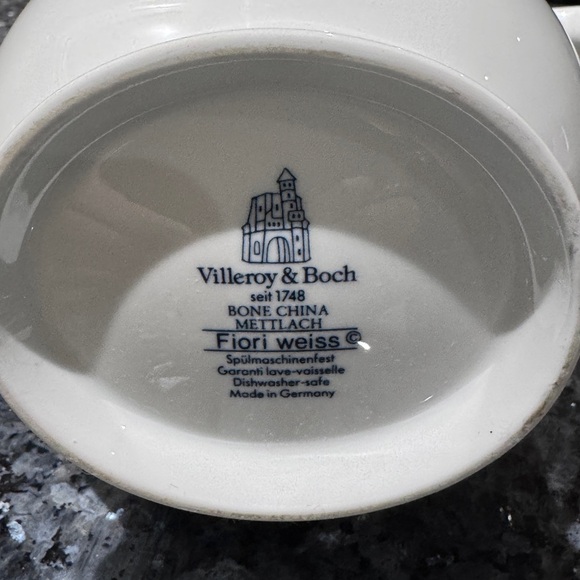 🫖 Vintage Elegant Villeroy and Boch Fiori White Porcelain Pot 🫖 - Picture 10 of 15